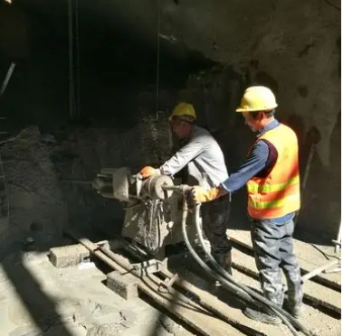 灌云水下抗分散灌浆料特点 水下不分散注浆料介绍